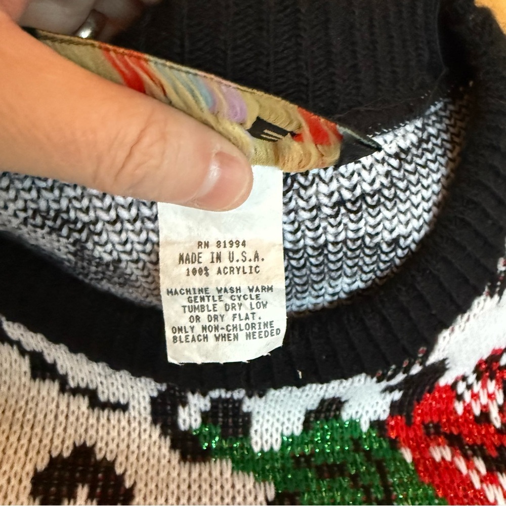 Vintage Animal Print Floral Sweater - Picture 5 of 6